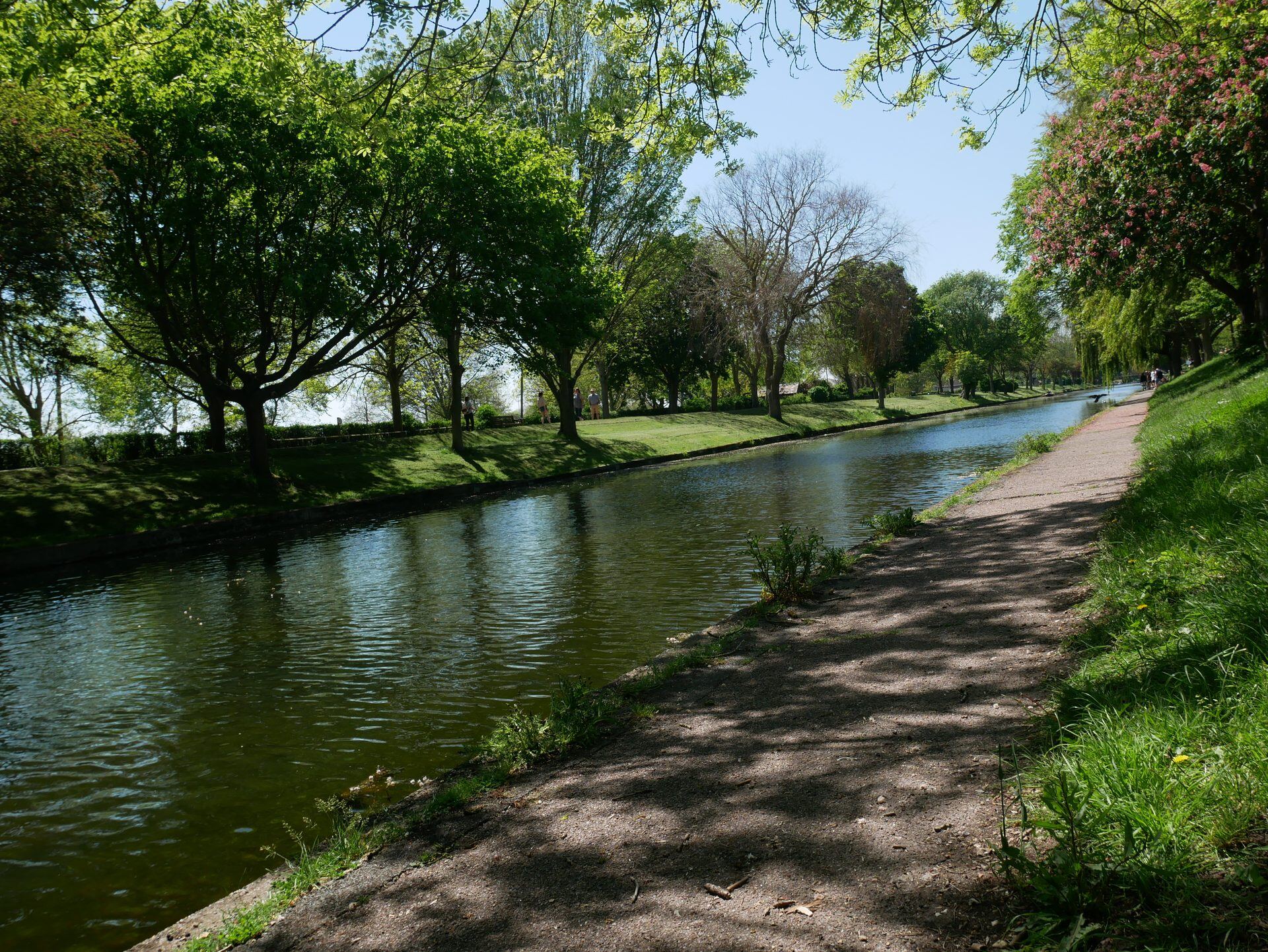 The Royal Military Canal through Hythe